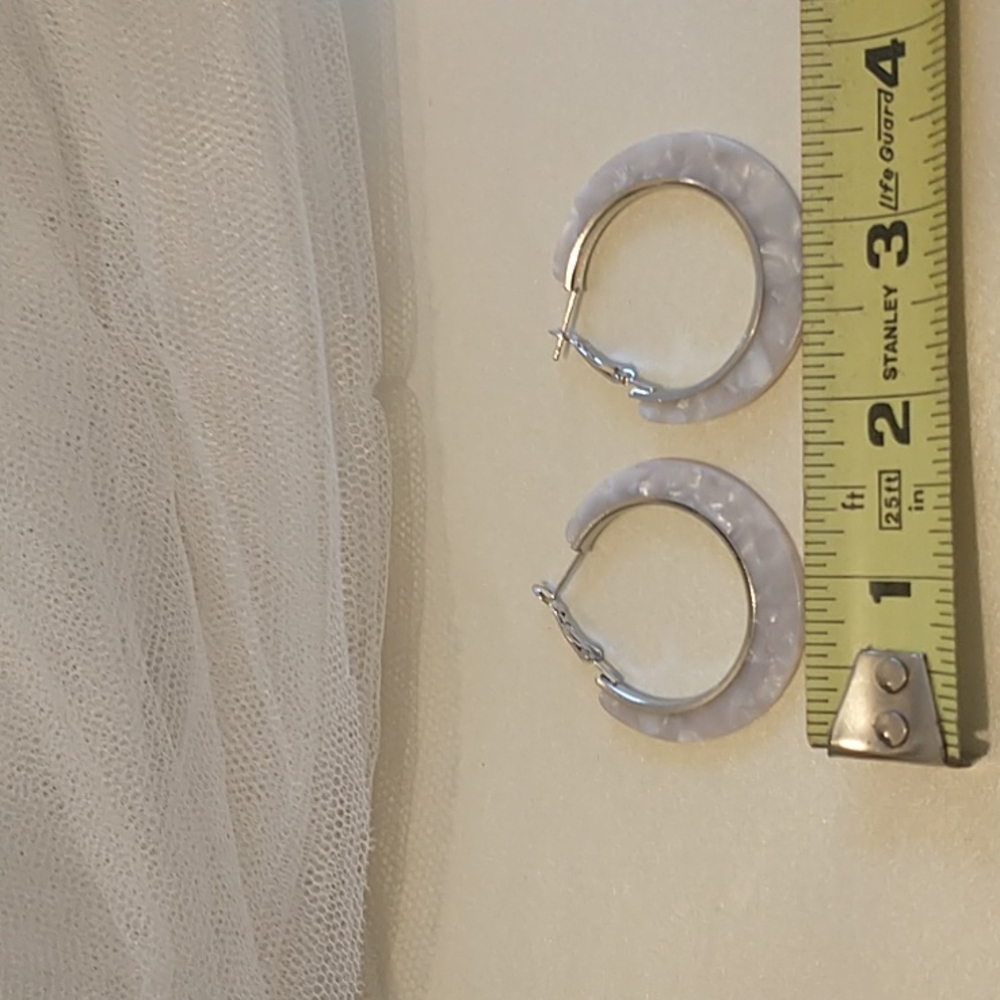 Light Gray and White Marbled Acrylic Earrings! - Picture 5 of 6